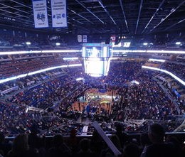 东契奇在老鹰比赛中比分优势明显，势不可挡引发热议！-AYXSPORT