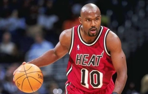 包含蒂姆关键节点出色防守，热火带队取胜！的词条-AYX GAME